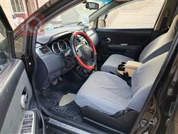 نيسان فيرسا